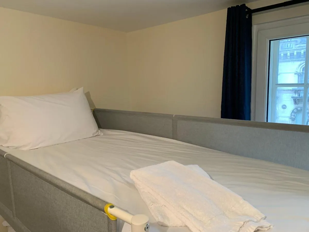 Mulligan Hotel Dublin 2*,  Ireland