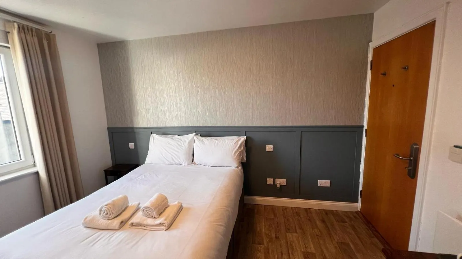 **  Mulligan Hotel Dublin Ireland